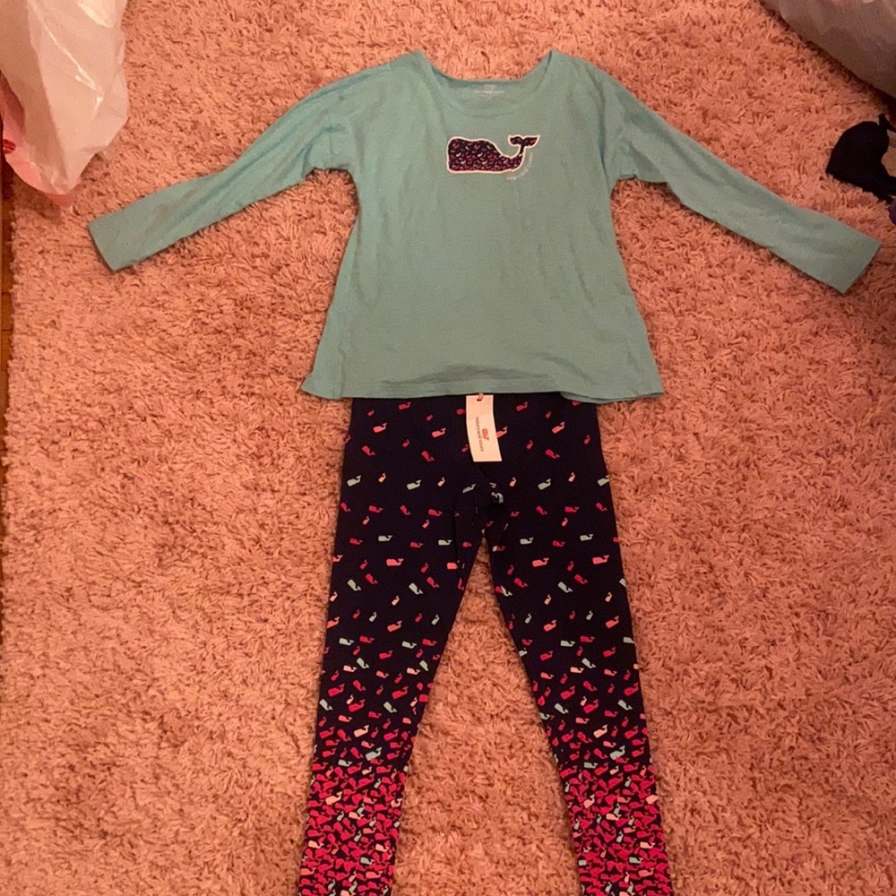 Vineyard vines long sleeve and leggings